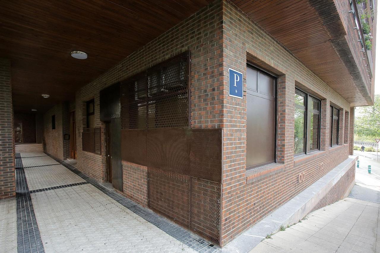 Lasarterooms Autocheck-In Bagian luar foto